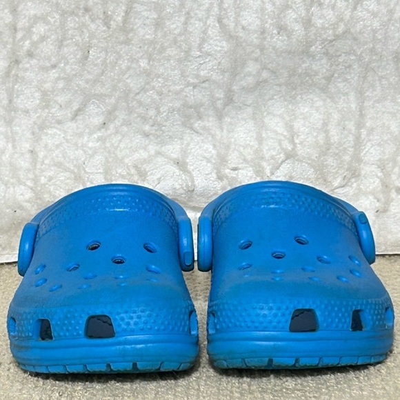 Crocs Kids/Baby Classic Comfy Iconic Comfort Clog SlipOn Sandals Shoes Sz US 5 - Picture 3 of 10